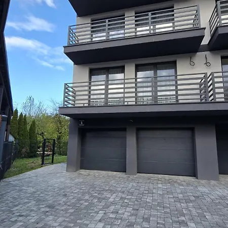 아파트 Zurawia 1- Pietro 2 *