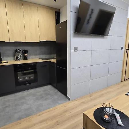 아파트 Zurawia 1- Pietro 2 *