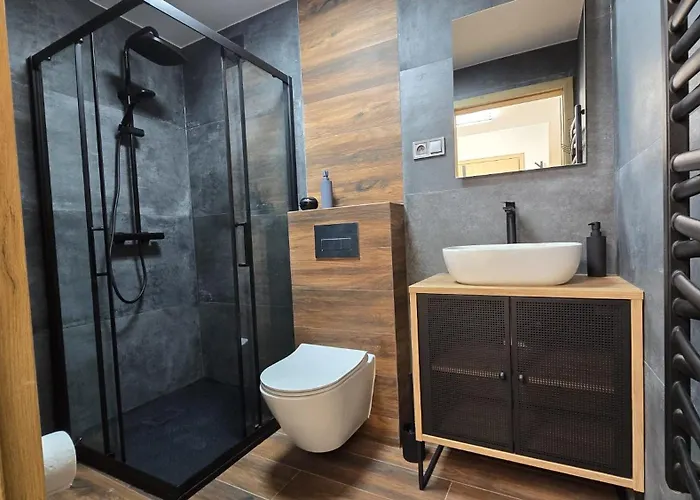 Apartment Zurawia 1- Pietro 2 *