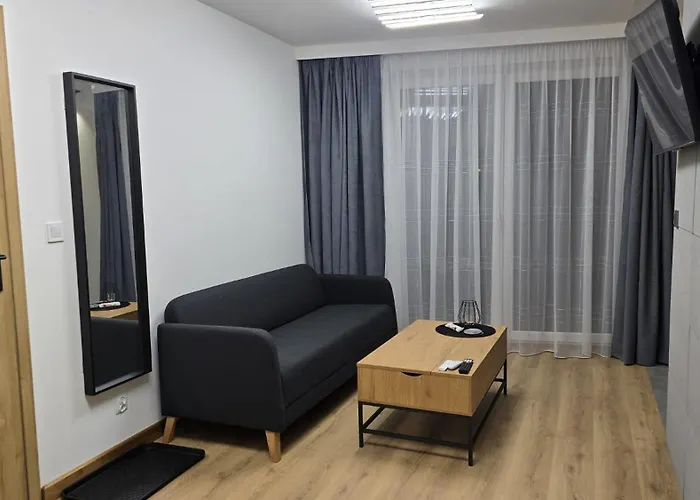 Zurawia 1- Pietro 2 *