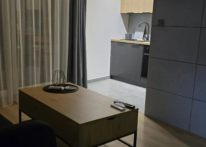 Apartment Zurawia 1- Pietro 2 *