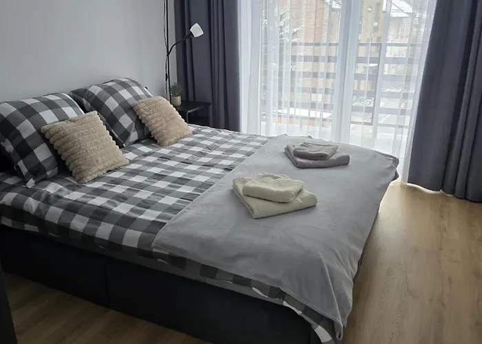 Zurawia 1- Pietro 2 Appartement